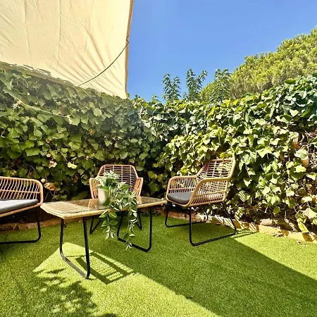 Apartman Mini Loft Avec Cinema Et Terrasse - Cap D'agde *