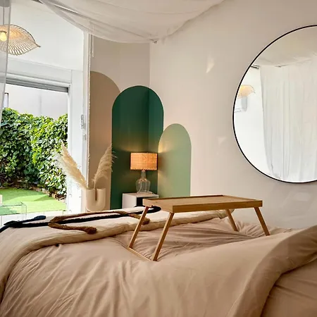 Apartman Mini Loft Avec Cinema Et Terrasse - Cap D'agde Agde