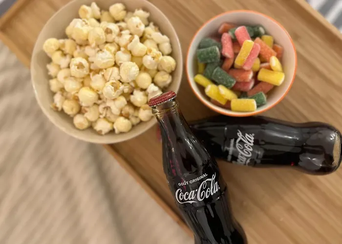 아파트 Mini Loft Avec Cinema Et Terrasse - Cap D'agde